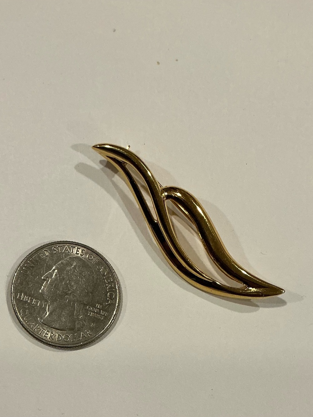 MONET Yellow Gold Tone long modernist minimalist Freeform Brooch Pin